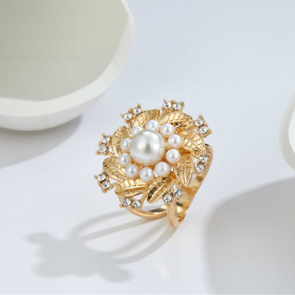 Gold Pearl Flower Spinning Ring - Multi-Use Anxiety Relief Fidget Ring & Scarf Buckle